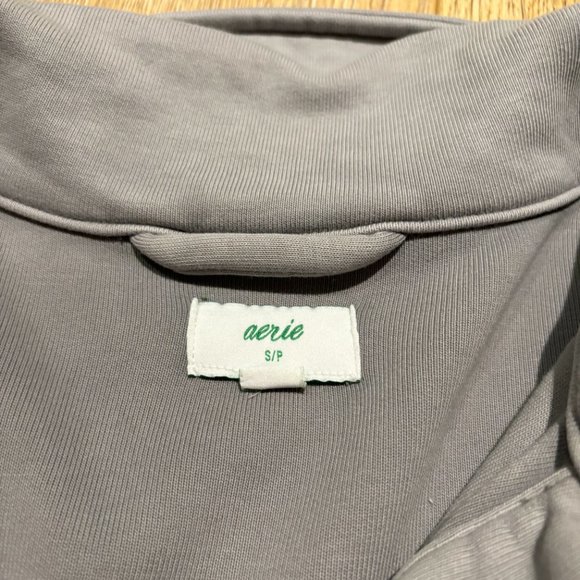 Aerie Luxe Trucker Jacket Shacket Lightweight Buttons Gray Small - Picture 4 of 4